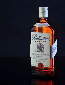 告别酒精烦恼，这些不含乙醇发胶品牌让你轻松造型！