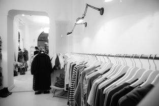 中国自主牙刷品牌崛起，国货之光闪耀口腔护理市场