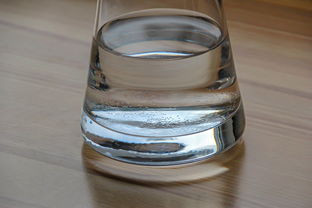 信谊水杯品牌，陪伴孩子健康成长的水滴朋友
