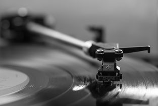 选购曲面切割机，这些品牌值得一看