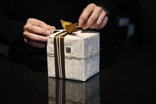 足金手链选购指南—你的投资还是装饰？